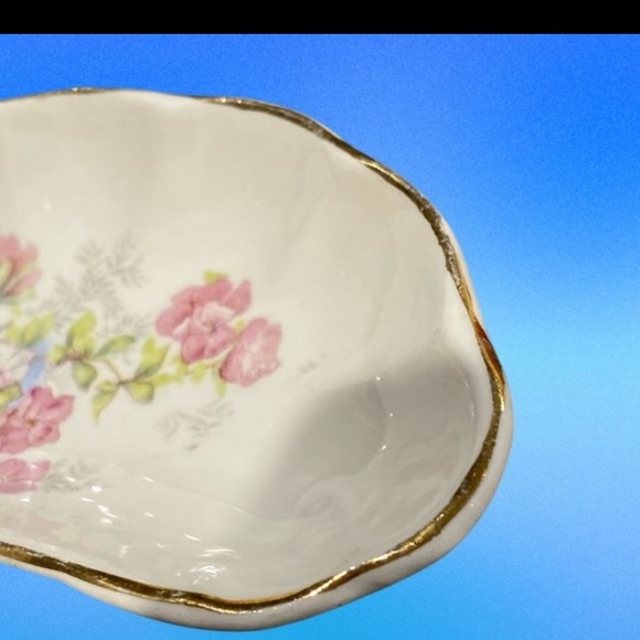 Early 1900’s Bone Floral Porcelain Trinket/Serving  Dishes - Picture 6 of 8